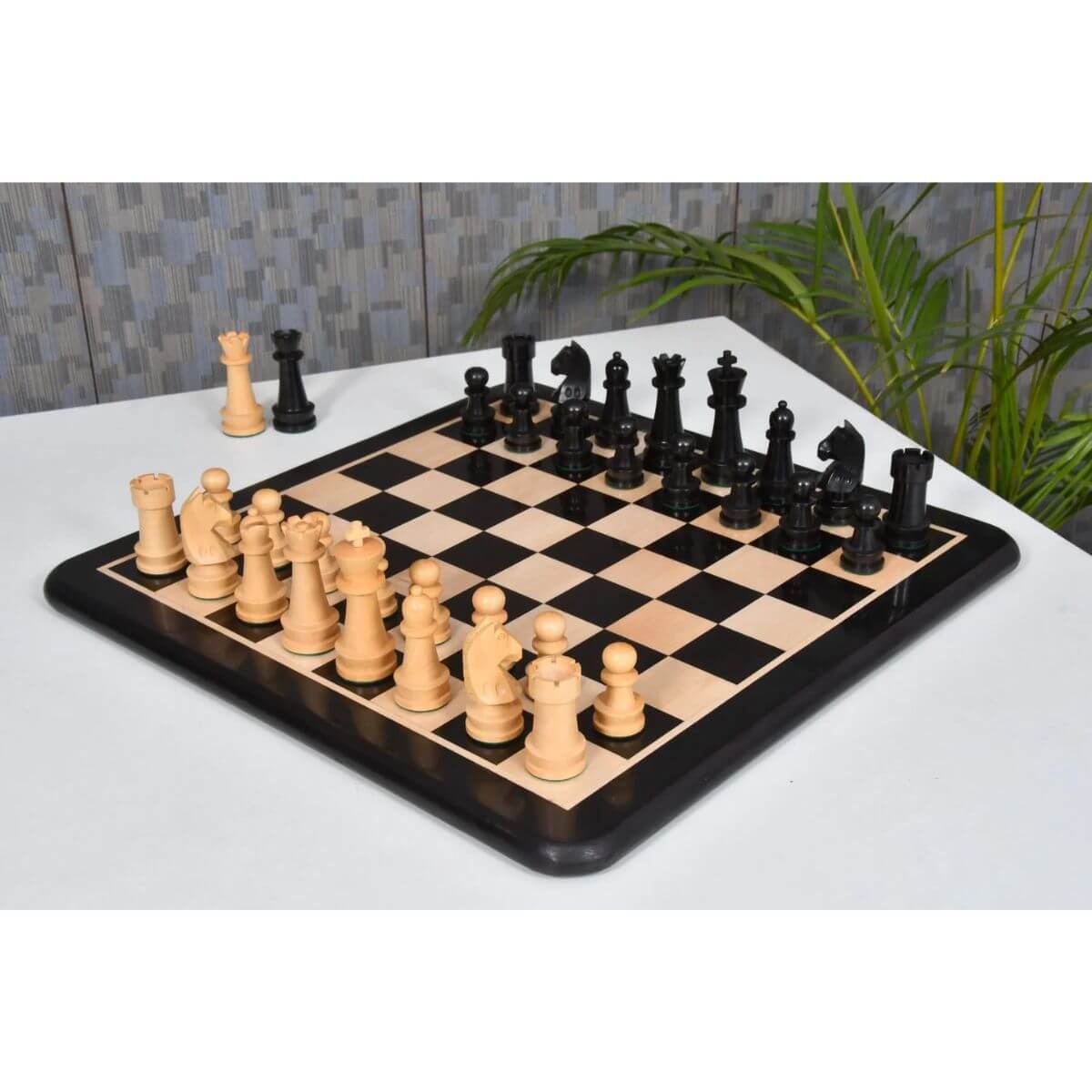 Chessbazaar The Championship Series Chess Pieces In Ebonized/Boxwood ...