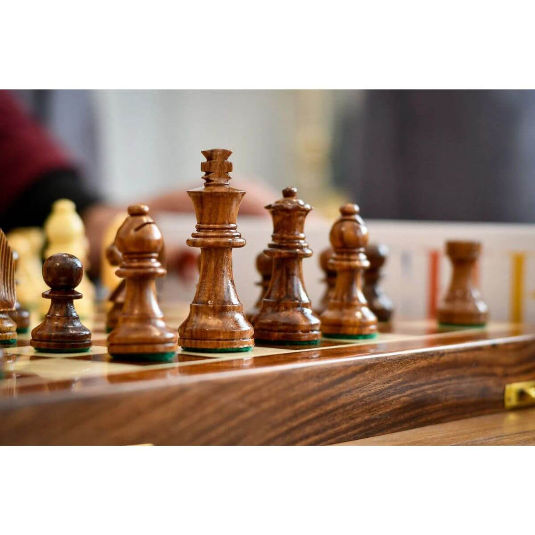 Chessbazaar Travel Series Folding Non-Magnetic Lacquer Chess Set In Sh ...