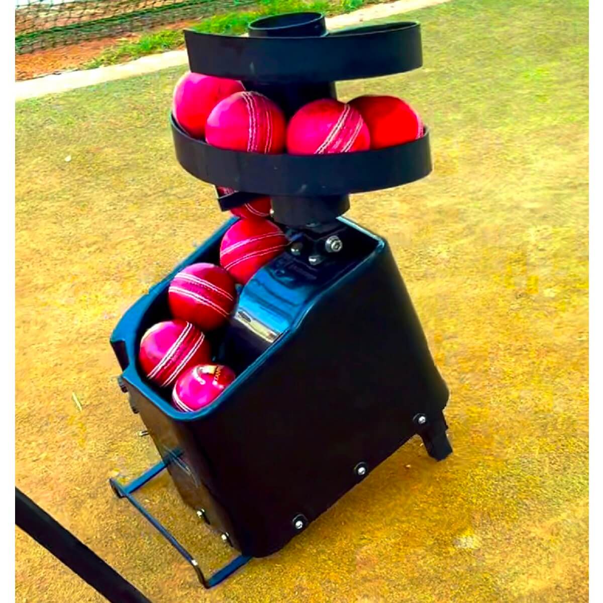 Leverge iChamp Auto Bowling Machine – Sportswing.in