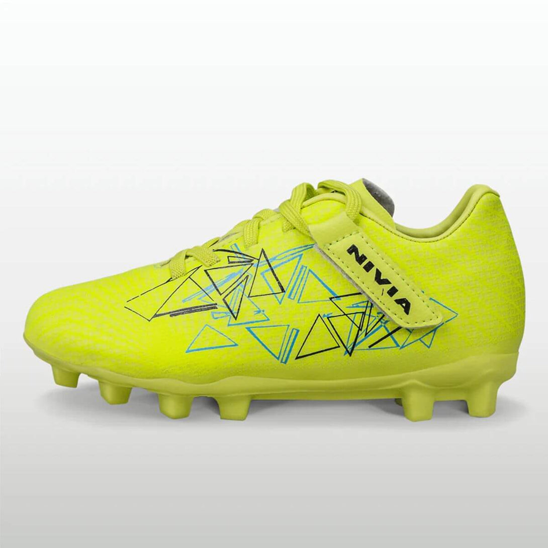 Nivia Carbonite 7.0 Kids Football Studs