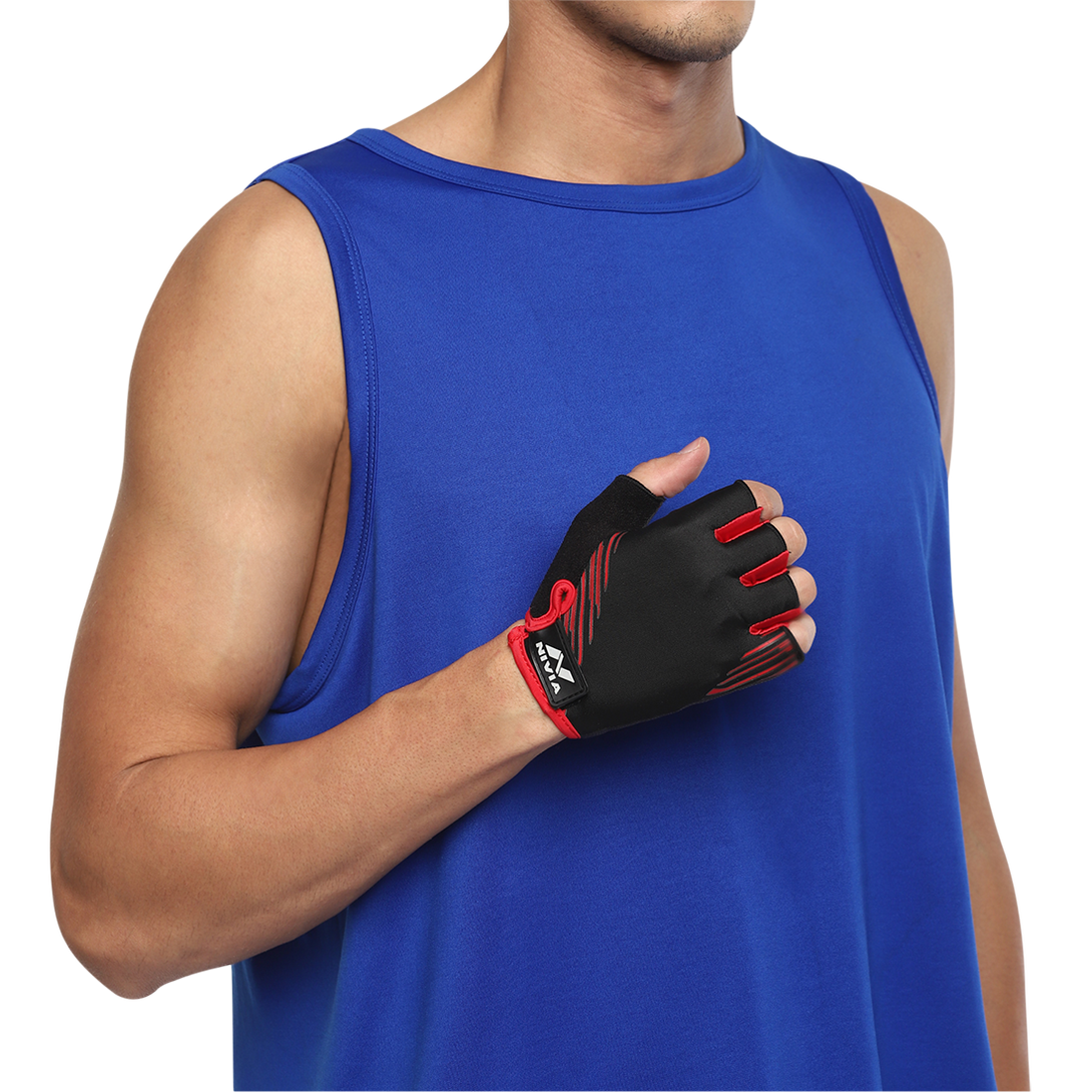 Nivia Rattle Sports Glove -Black/Red-M