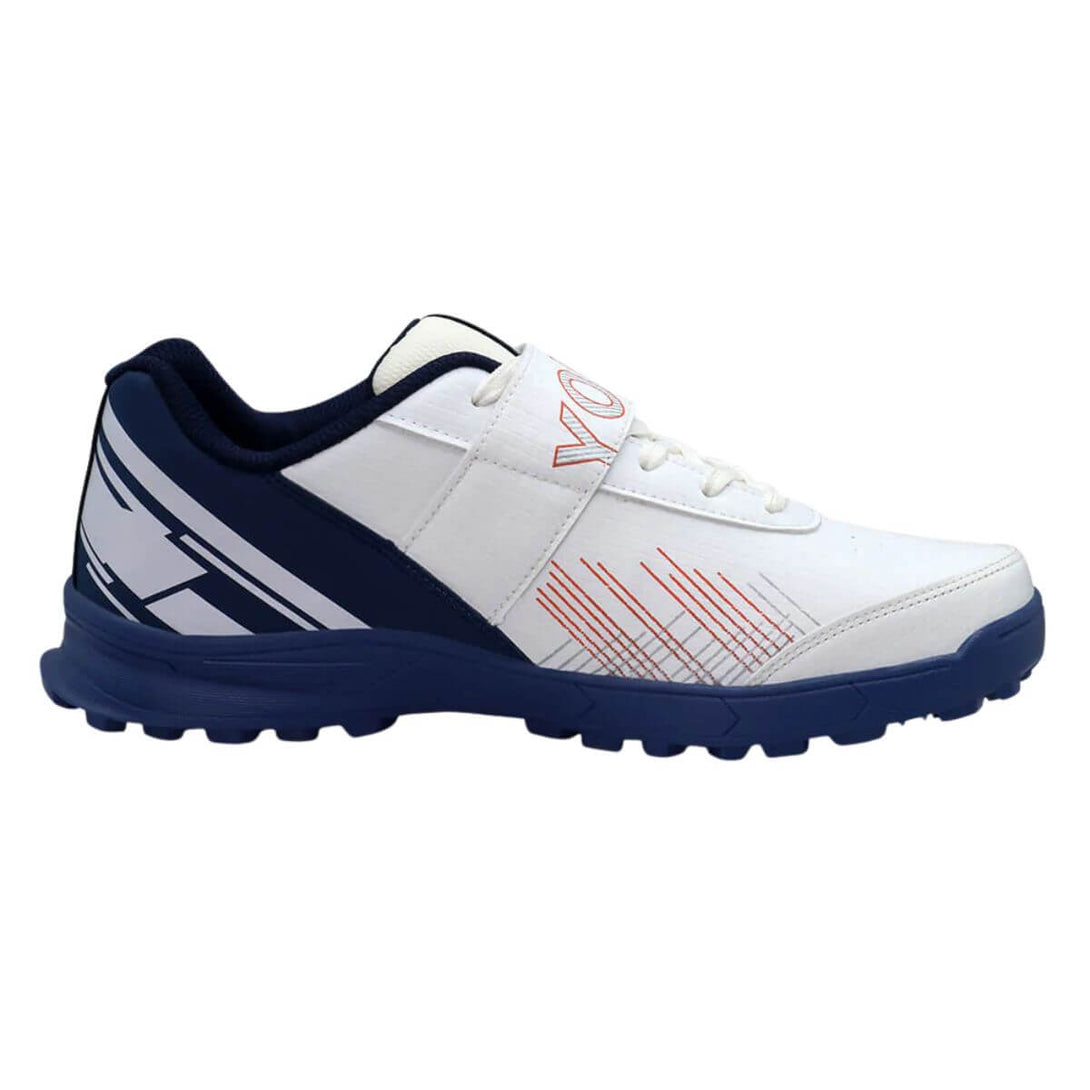Nivia Yorker 2.0 Cricket Shoes