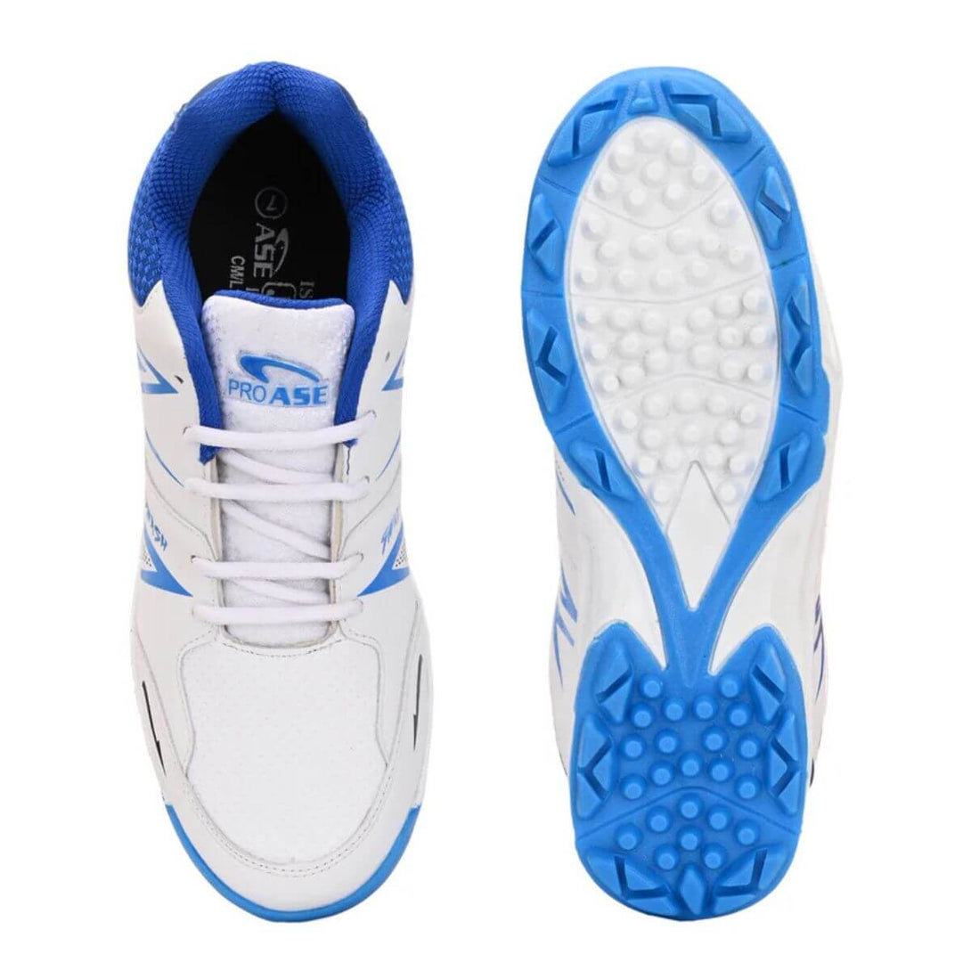 Proase Smash Cricket Studs