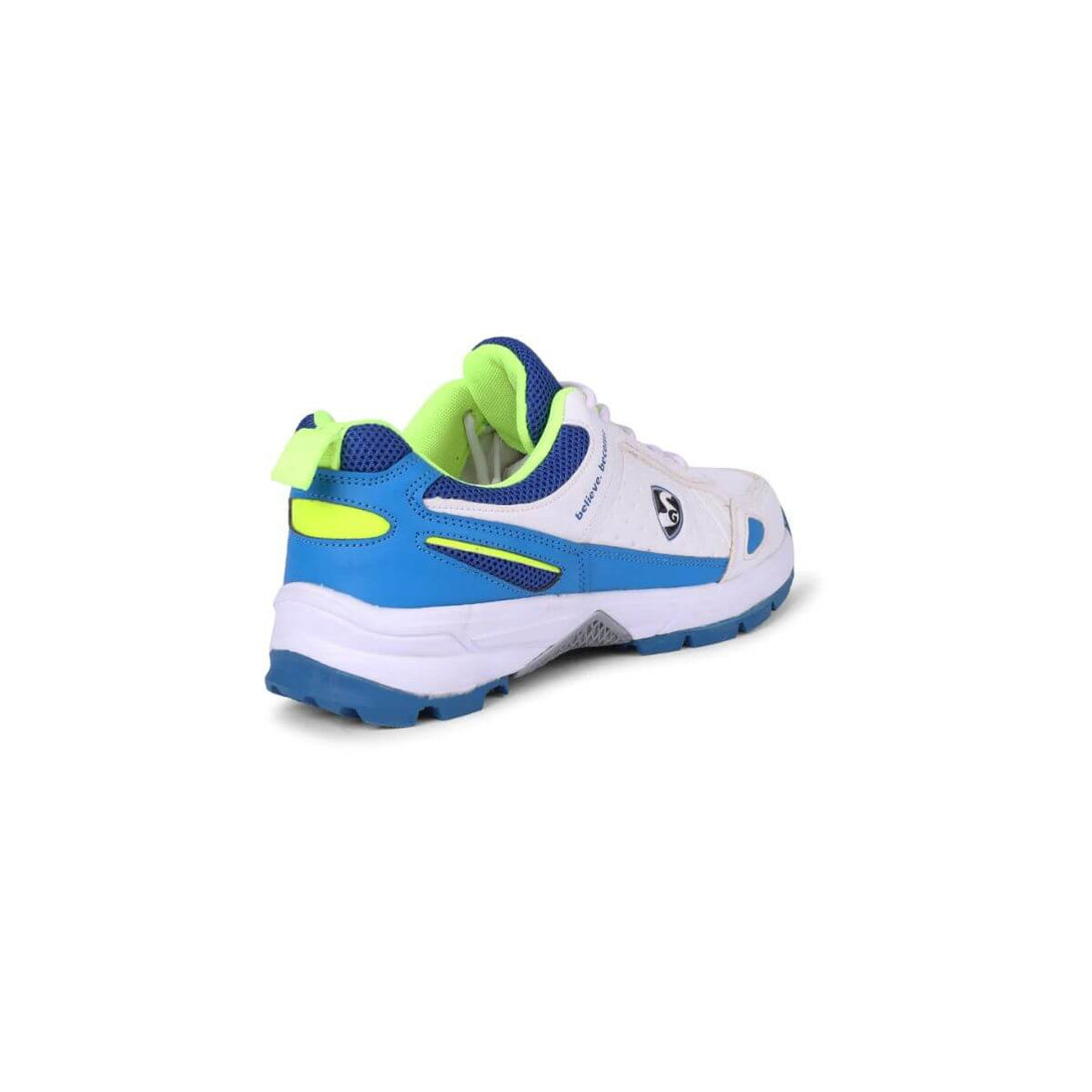 SG Club 6.0 Cricket Studs