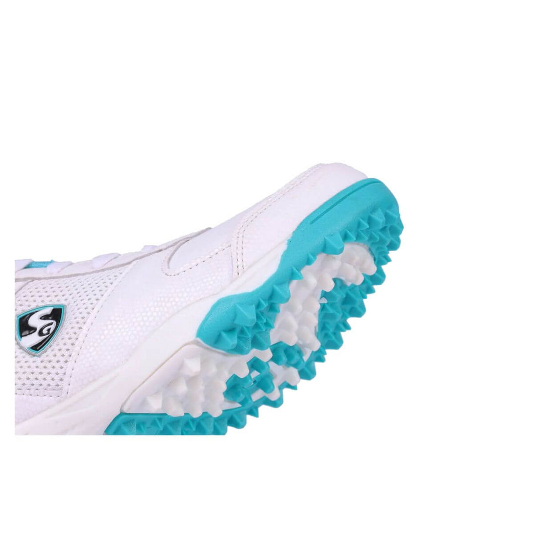 SG Fushion Cricket Studs