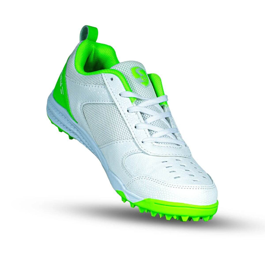 SG Fushion Cricket Studs