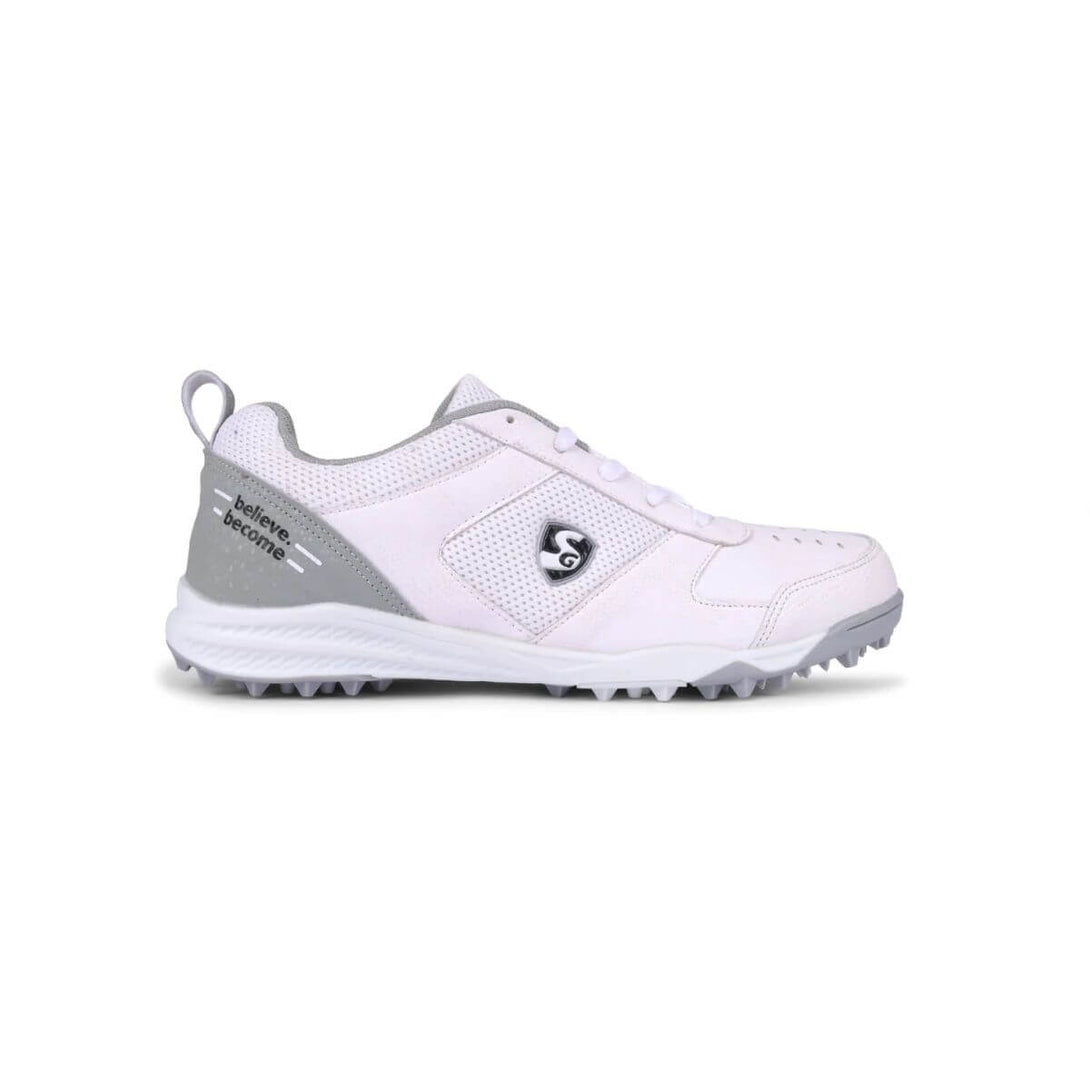 SG Fushion Cricket Studs