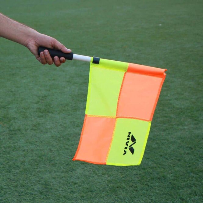 Nivia Referee Flag p1