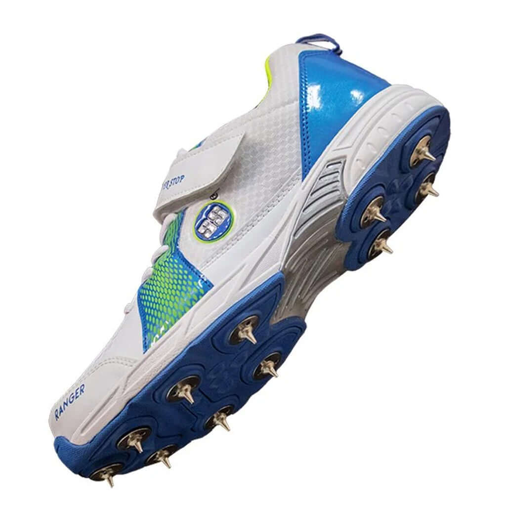 SS Golden Gutsy Cricket Shoes - 53Sports & Fitness