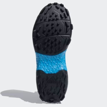 Adidas Cricup 23 Men's Cricket Shoes (FTWWHT/CBLACK/PULBLU) p1